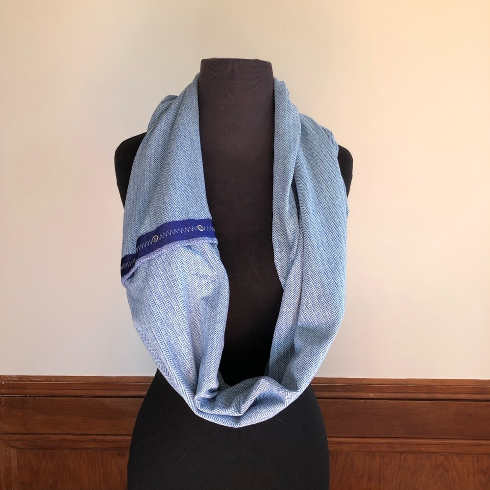 Ivivva Lululemon Heather Herringbone Village Chill Scarf